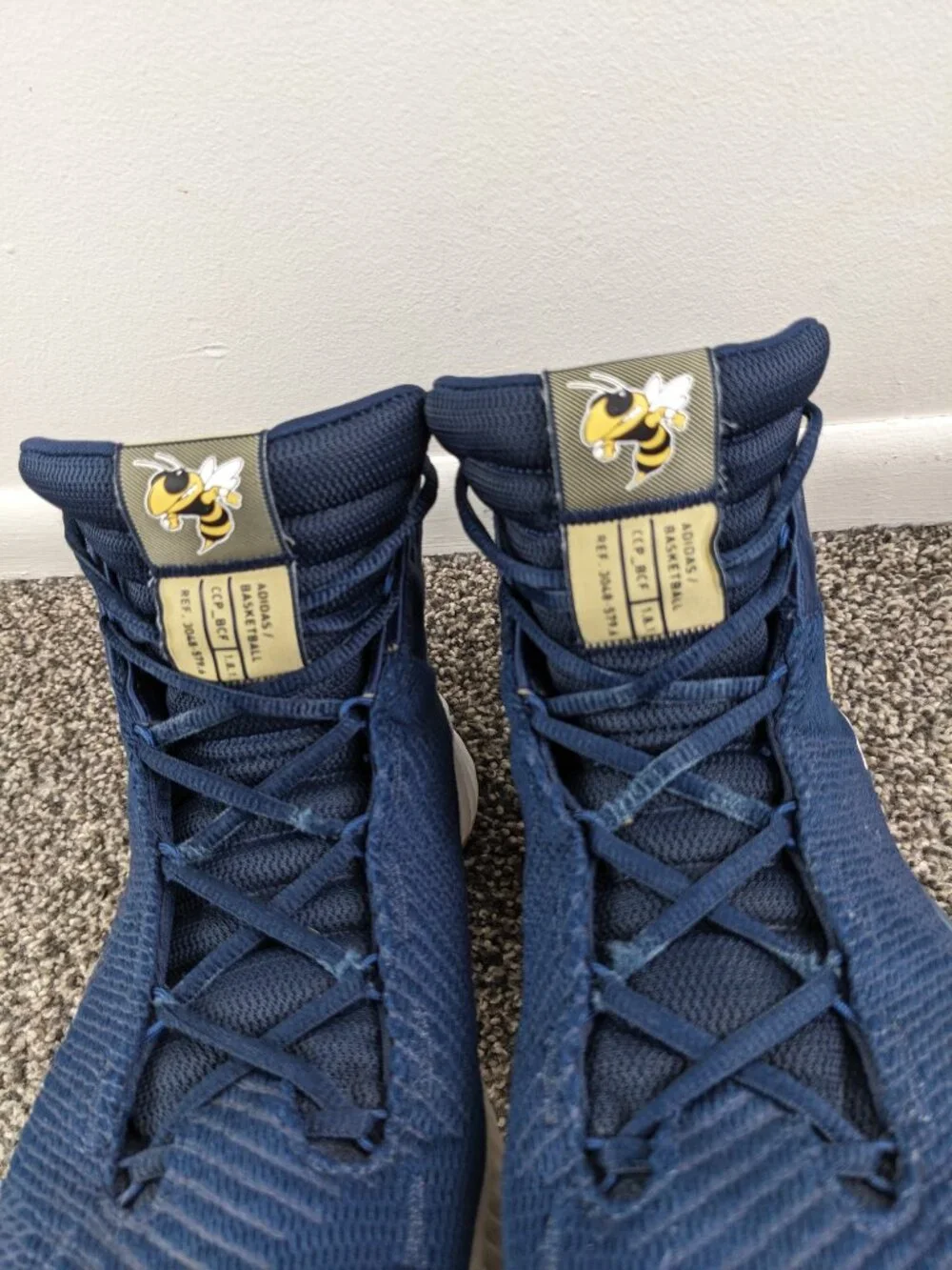 Adidas Pro Bounce 2018 Georgia Tech Basketball EF9674 Mens 11 Collegiate Navy